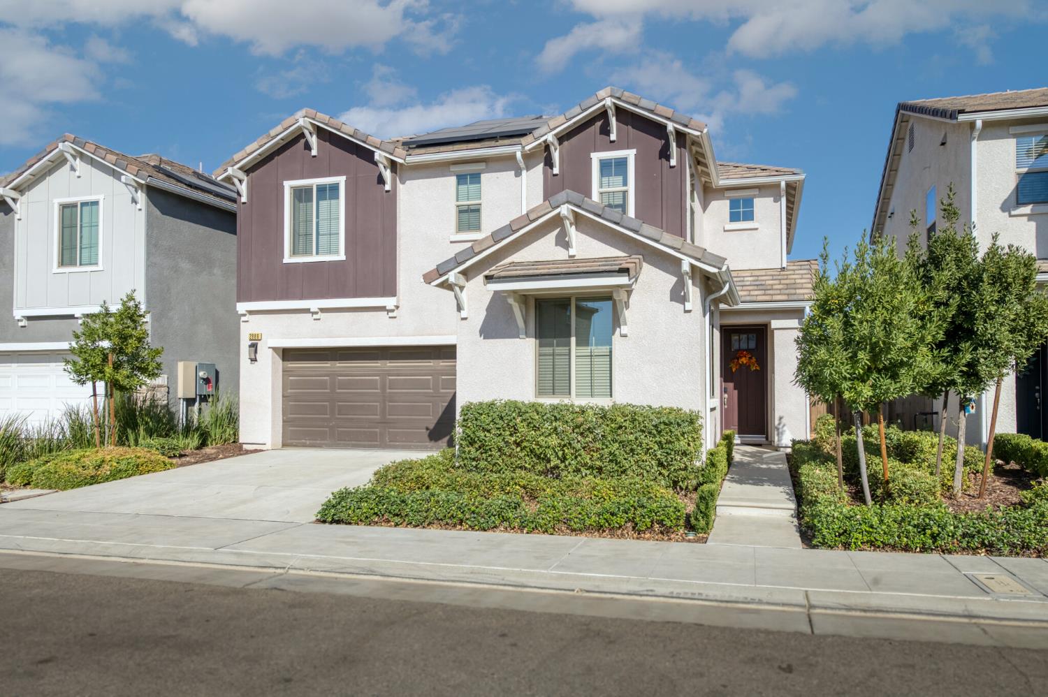 2886 N Sophie Dr