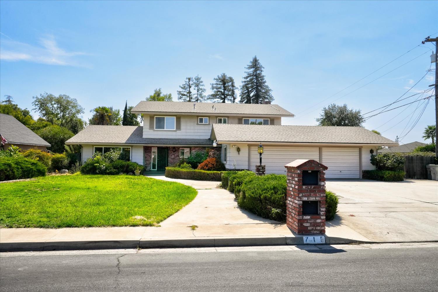 715 W Browning Ave